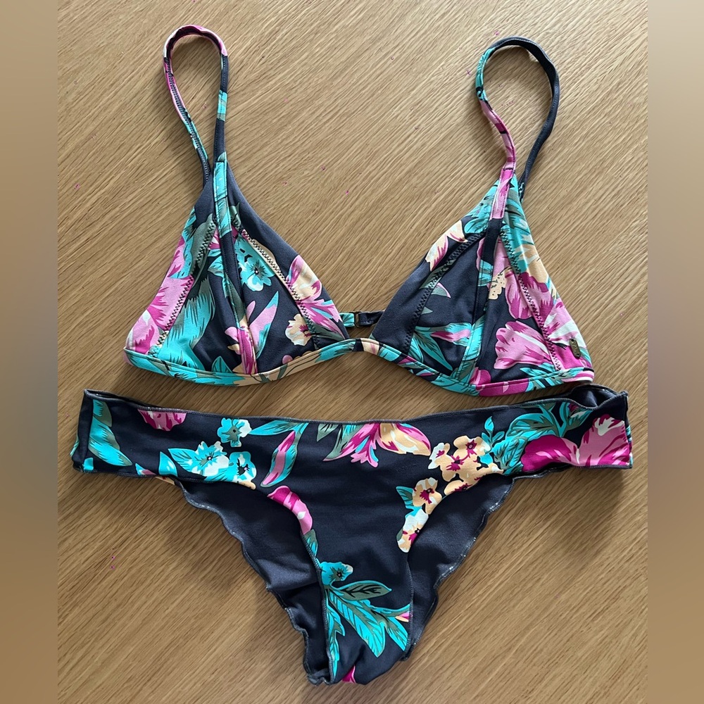 Rip Curl swimwear swim suit set size M